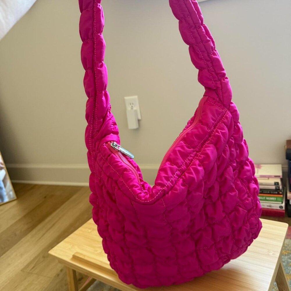Basic Everyday Shoulder Bag - image 1